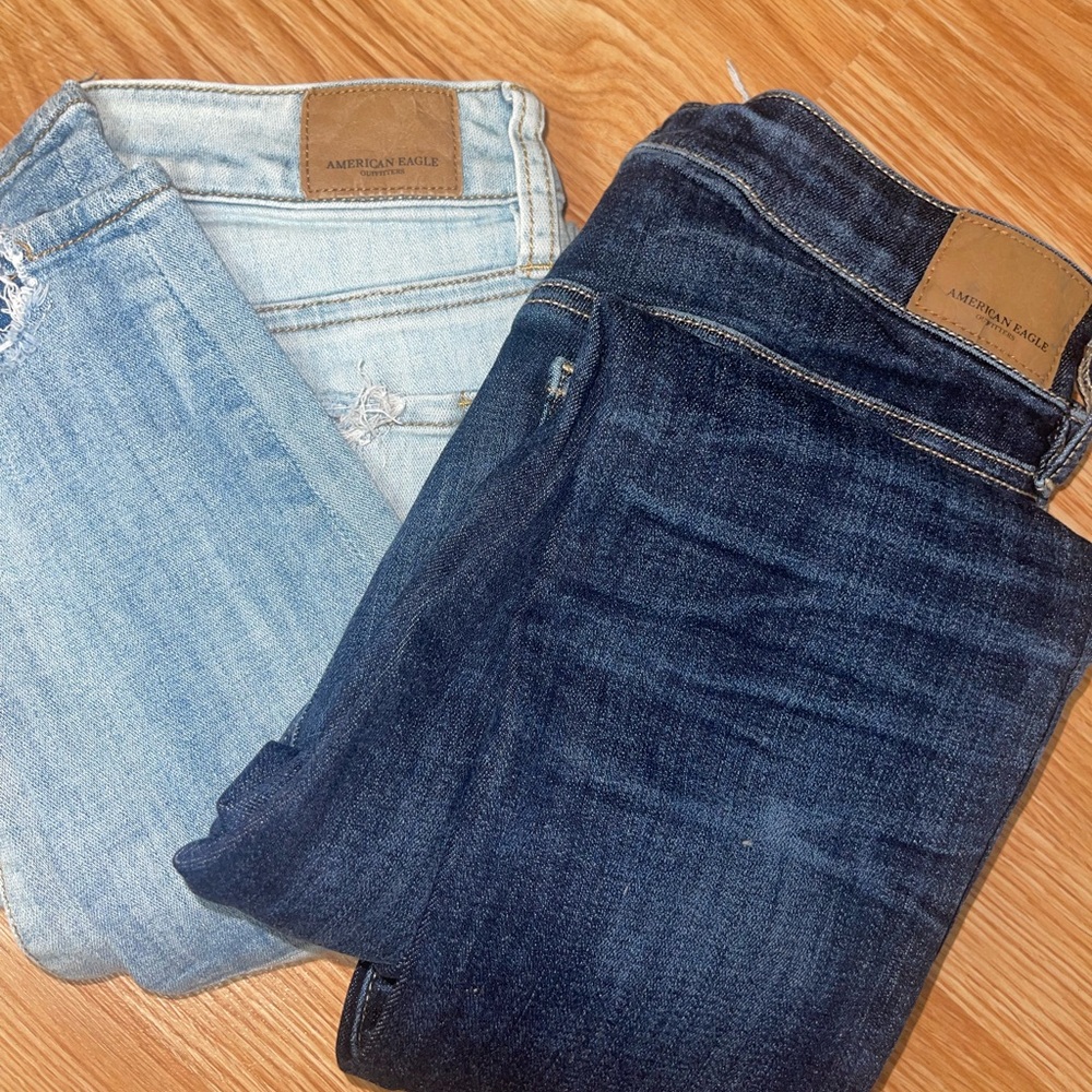 American Eagle BUNDLE Distressed Jeans